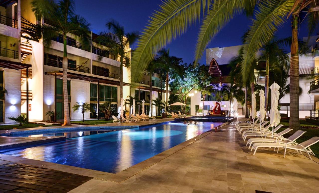 Luxurious & Central Condo In Playa Steps From The Beach Playa del Carmen Exterior foto