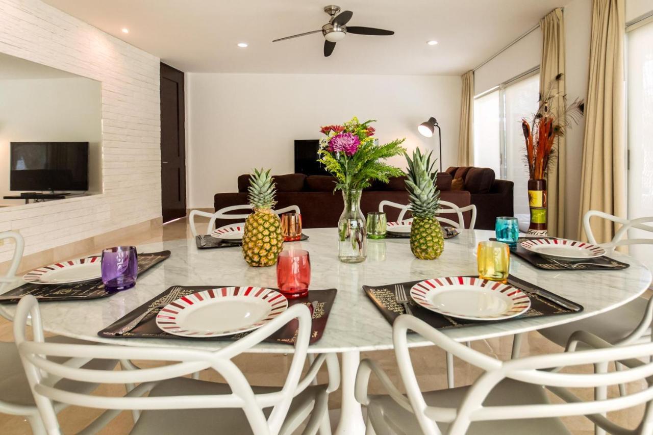 Luxurious & Central Condo In Playa Steps From The Beach Playa del Carmen Exterior foto