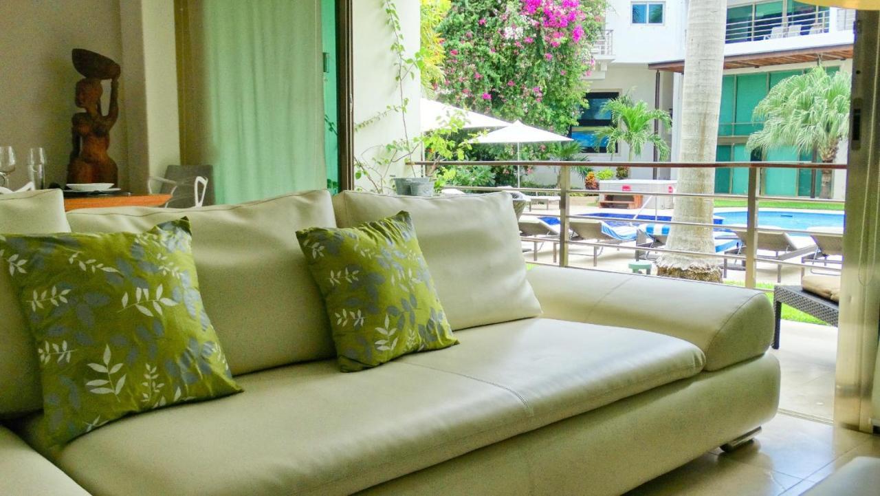 Luxurious & Central Condo In Playa Steps From The Beach Playa del Carmen Exterior foto